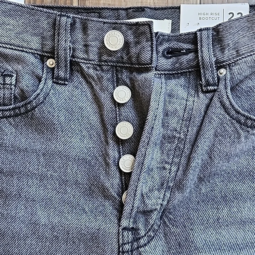 NWT Pacsun High Rise Bootcut Button Fly Jeans Sz 22 - Picture 3 of 7